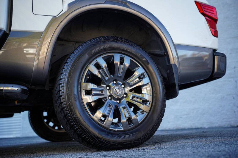 2018 Nissan Titan Platinum Reserve