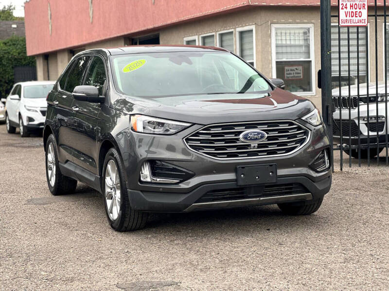 2020 Ford Edge Titanium