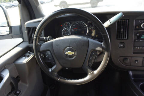 2022 Chevrolet Express 2500