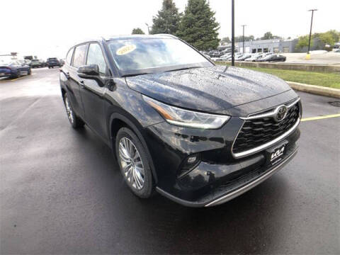2022 Toyota Highlander Platinum