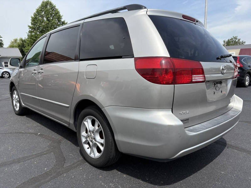 2005 Toyota Sienna