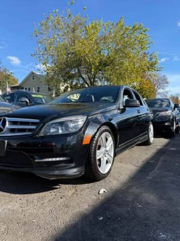 2011 Mercedes-Benz C-Class C 300 Luxury 4MATIC