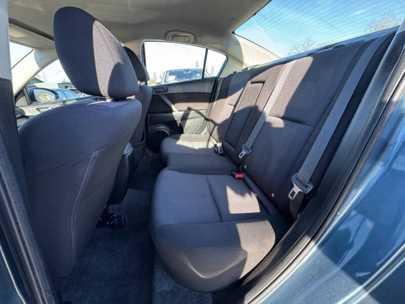 2010 Mazda MAZDA3 i Sport