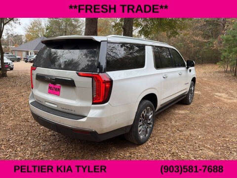 2023 GMC Yukon XL Denali Ultimate