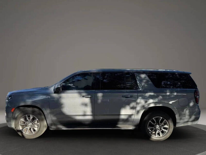 2021 Chevrolet Suburban LT