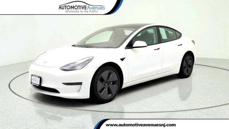 2021 Tesla Model 3 Standard Range Plus