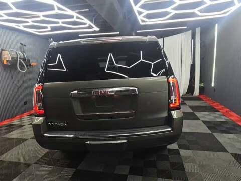 2017 GMC Yukon Denali