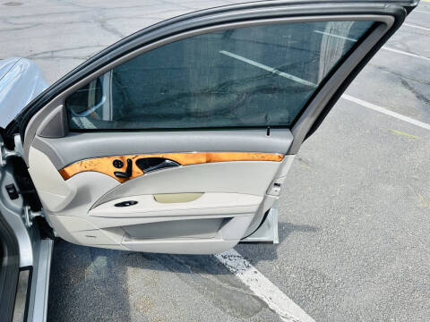 2009 Mercedes-Benz E-Class E 320 BlueTEC