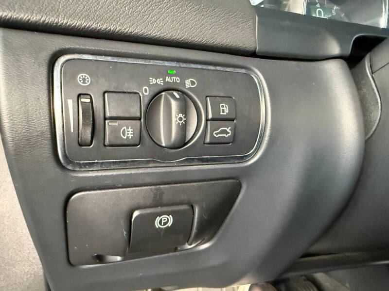 2015 Volvo V60 T5 Drive-E Premier