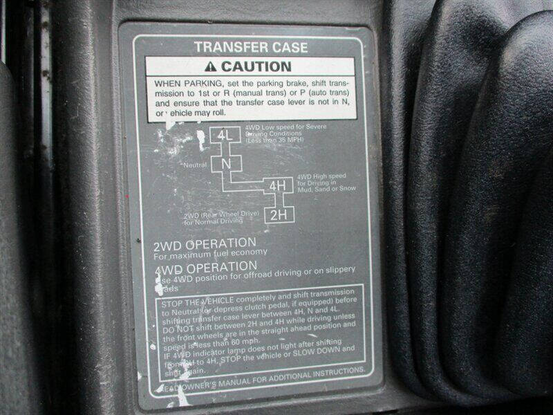 2000 Chevrolet Tracker