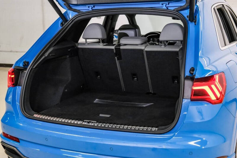 2020 Audi Q3 quattro S line Prem Plus 45 TFSI