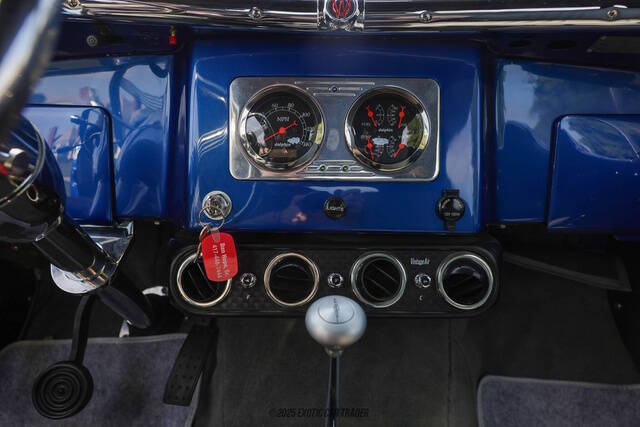 1949 Willys Jeepster
