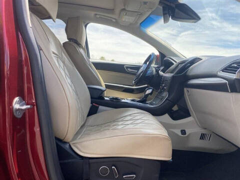 2016 Ford Edge Titanium