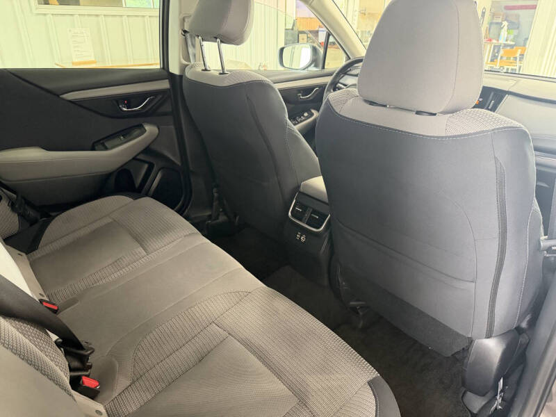 2023 Subaru Outback Premium