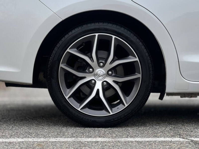 2019 Acura ILX w/Premium