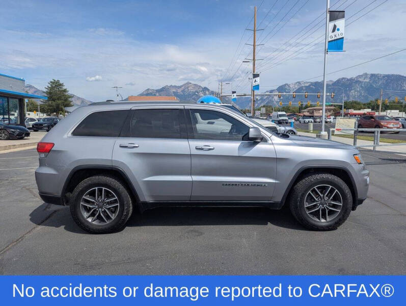 2019 Jeep Grand Cherokee Laredo E