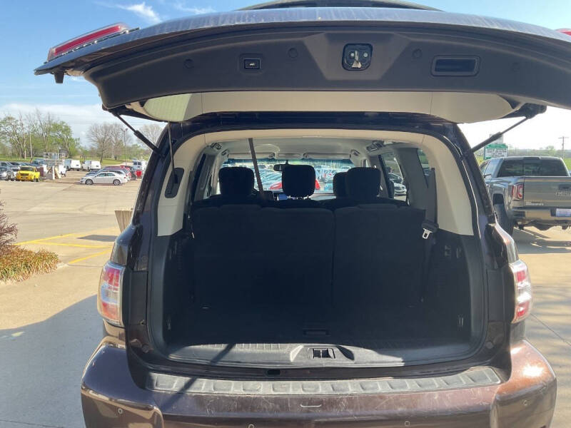2017 Nissan Armada Platinum