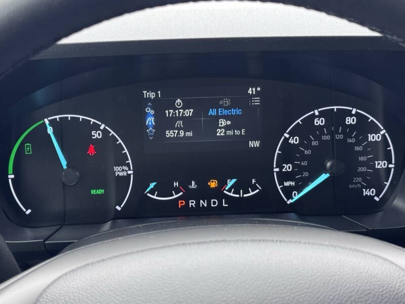 2023 Ford Maverick XLT