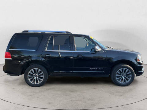 2016 Lincoln Navigator Select