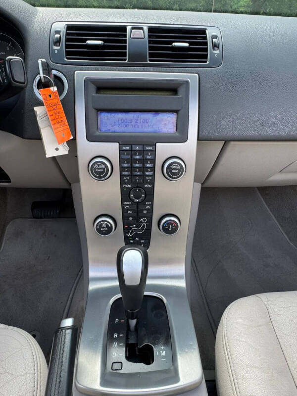 2009 Volvo C70 T5