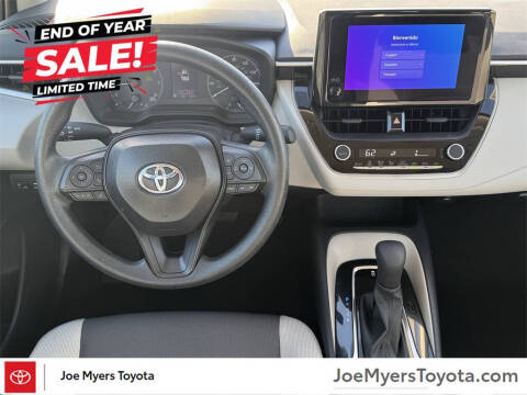 2025 Toyota Corolla LE