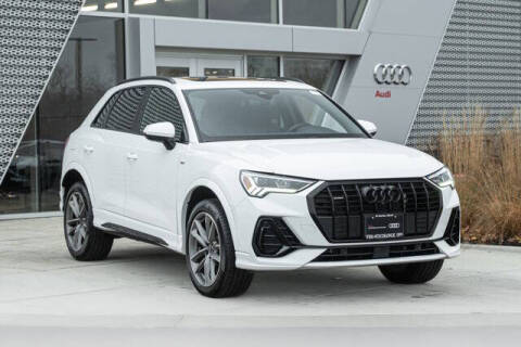 2022 Audi Q3 quattro S line Prem Plus 45 TFSI