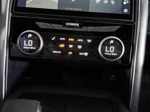 2022 Land Rover Discovery P360 HSE R-Dynamic