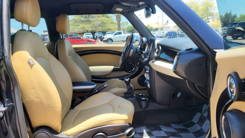 2009 MINI Cooper John Cooper Works