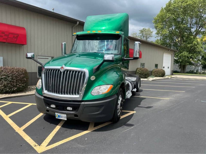 2019 International LT625