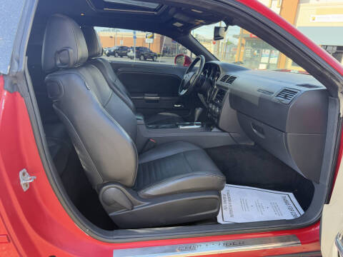 2012 Dodge Challenger SXT