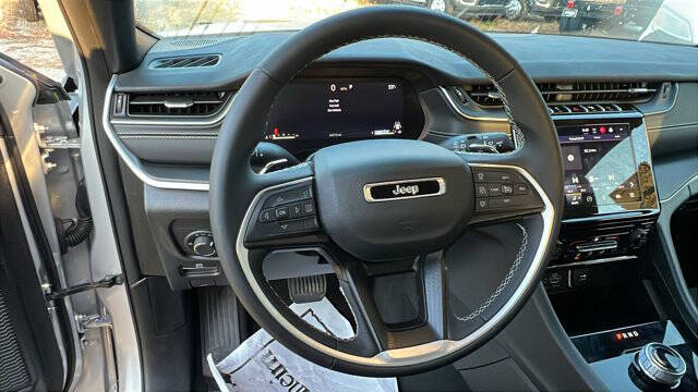 2024 Jeep Grand Cherokee Laredo