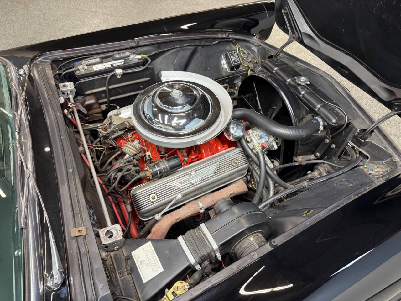1956 Ford Thunderbird 33