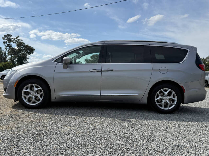 2020 Chrysler Pacifica Touring L