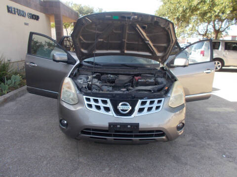 2012 Nissan Rogue SV w/SL Package
