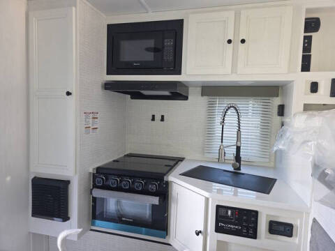 2026 Palomino BACKPACK HS8801