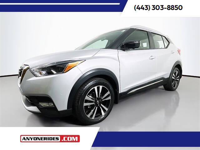 2019 Nissan Kicks SR