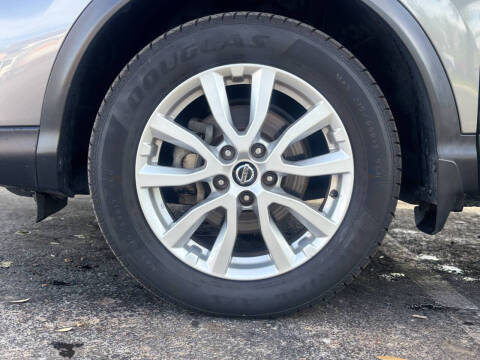 2020 Nissan Rogue Sport SV