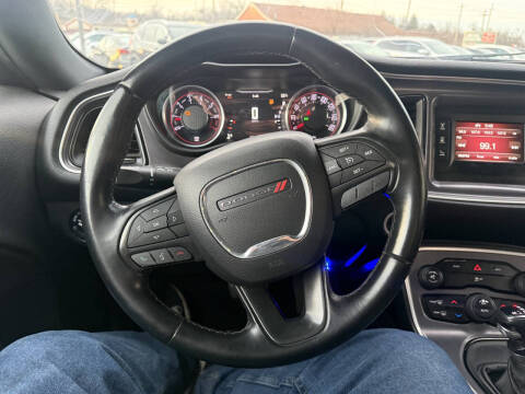 2016 Dodge Challenger SXT