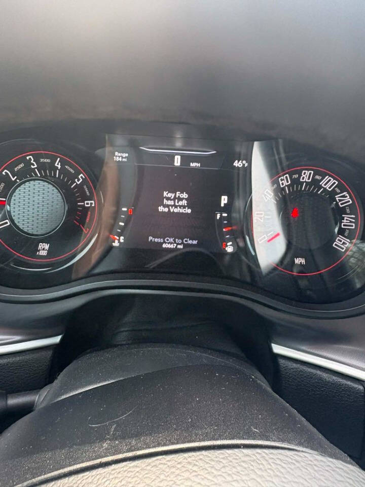 White 2020 Dodge Challenger R/T R/T 2dr Coupe 10