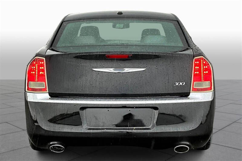 2012 Chrysler 300