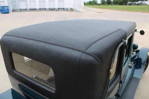 1927 Oldsmobile Sedan