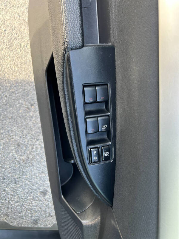 2012 Subaru Outback 3.6R Premium