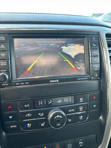 2012 Jeep Grand Cherokee Overland Summit