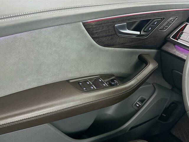 2023 Audi Q8 quattro Prestige 55 TFSI