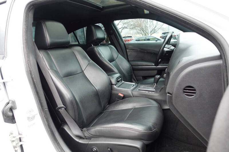 2014 Dodge Charger R/T Plus