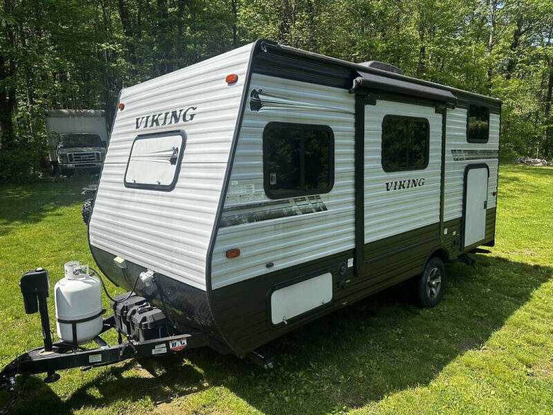 2019 Forest River Viking