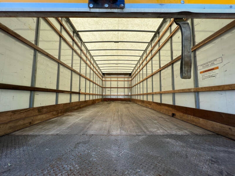 2018 International DuraStar 4300