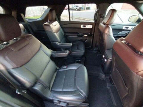 2021 Ford Explorer Platinum