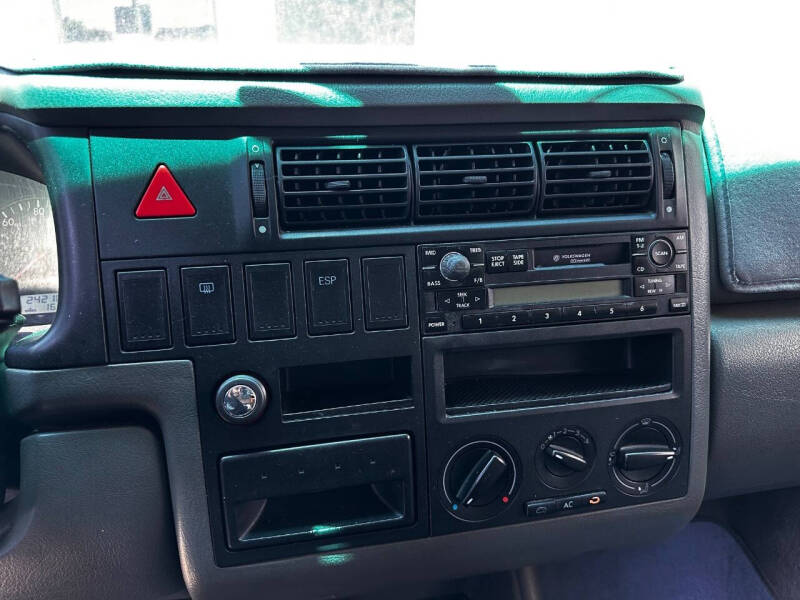 2002 Volkswagen EuroVan MV