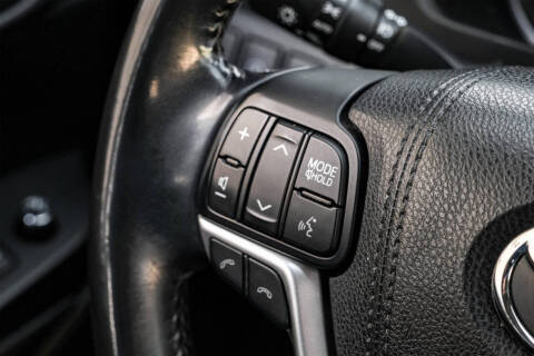 2017 Toyota Highlander LE Plus